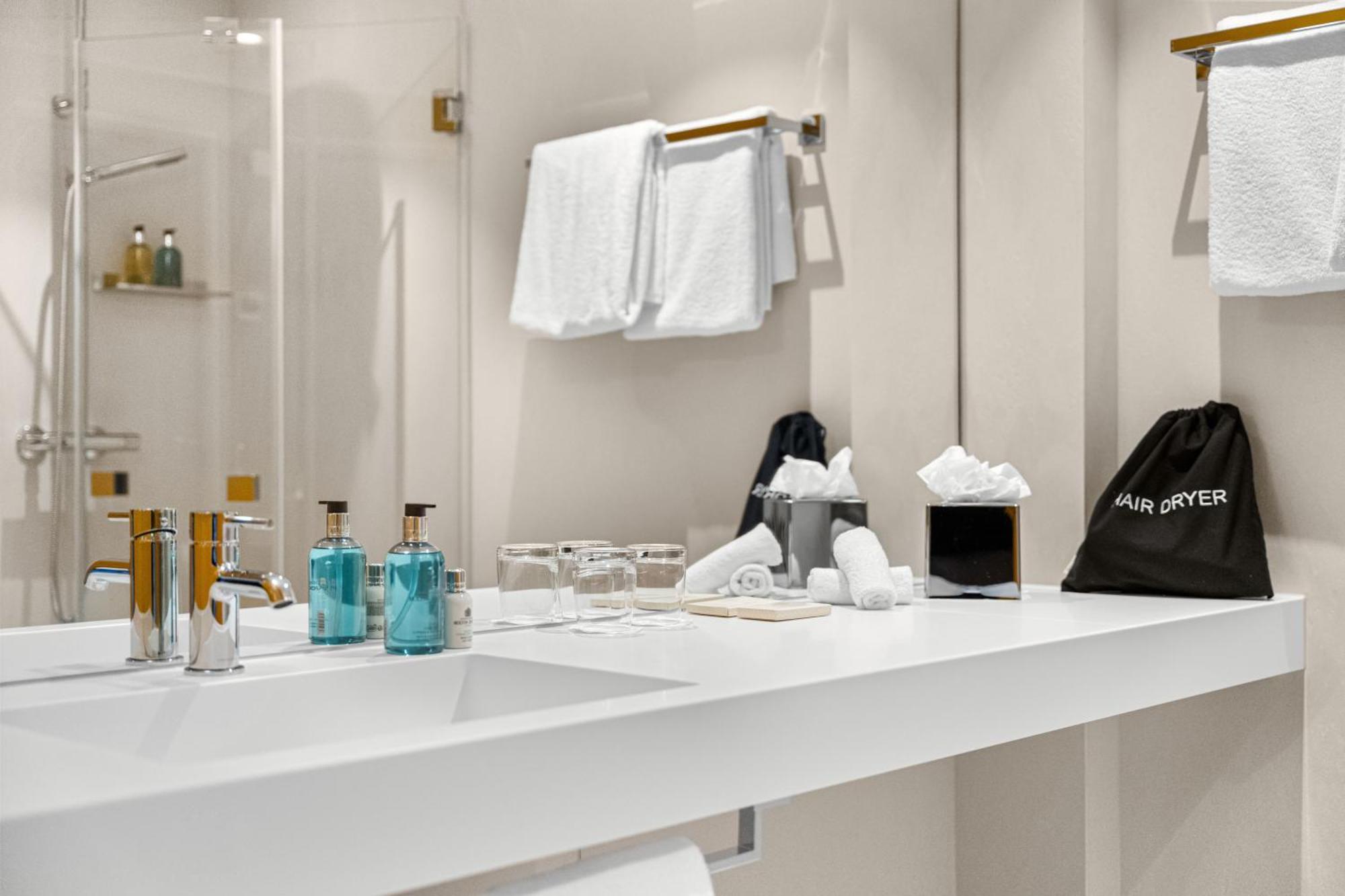 Lux Apartahotel