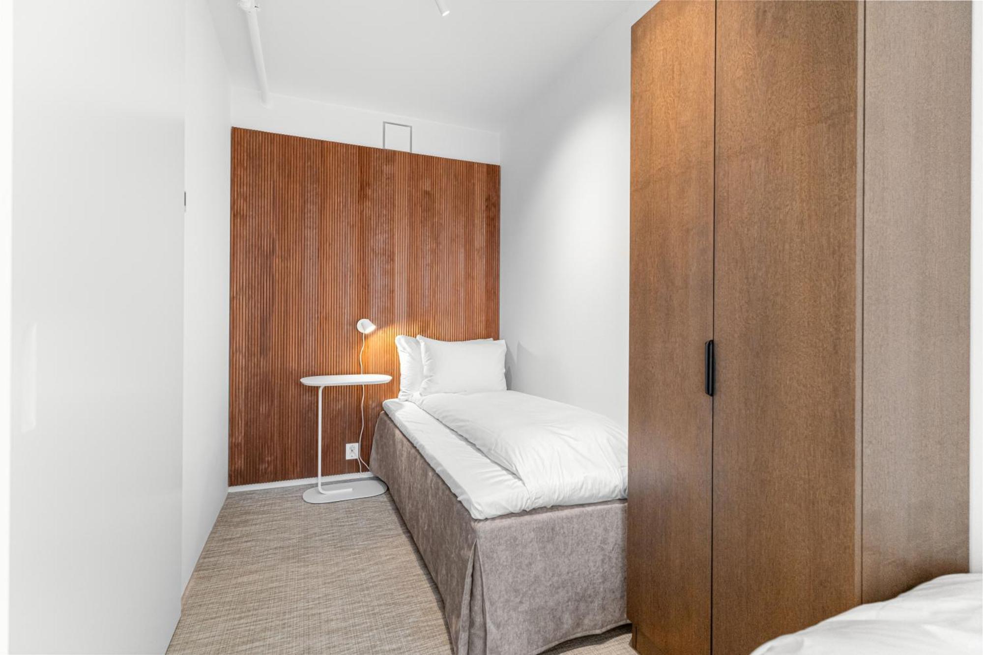 Aparthotel Lux *